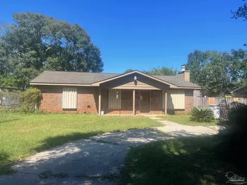 4124 Ironstone Dr, Pace, FL 32571 photo 1
