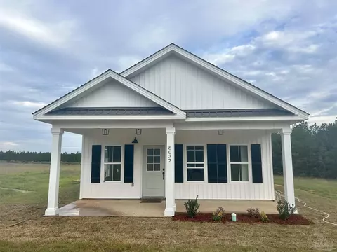 8032 Munson Hwy, Milton, FL 32570