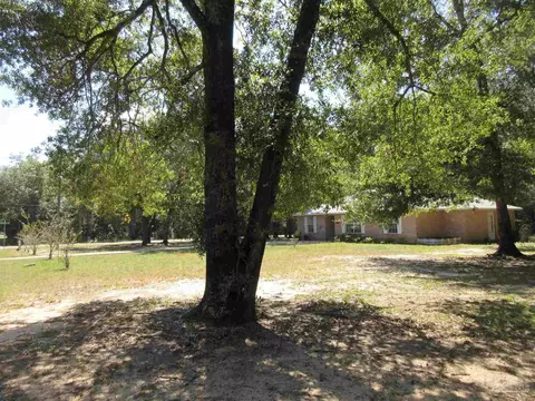4317 Shiloh Rd, Milton, FL 32583 photo 2