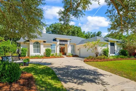 4008 Indigo Dr, Pensacola, FL 32507