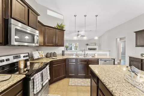 3930 Flour Mill Cir, Pace, FL 32571 photo 17