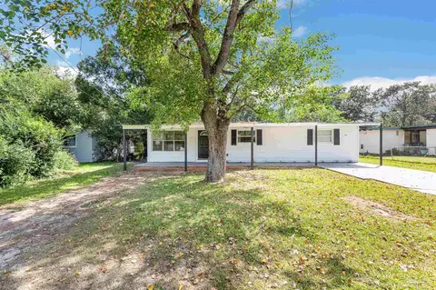 203 Georgia Dr, Pensacola, FL 32505