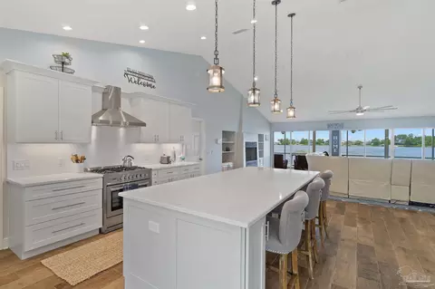 7803 Siesta Cv, Milton, FL 32583 photo 12