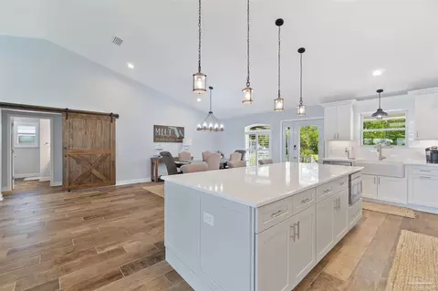 7803 Siesta Cv, Milton, FL 32583 photo 15