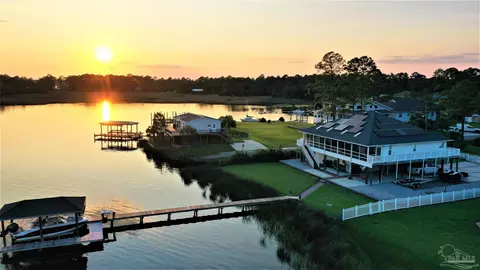 7803 Siesta Cv, Milton, FL 32583 photo 42