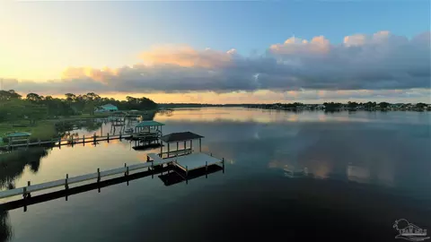 7803 Siesta Cv, Milton, FL 32583 photo 46