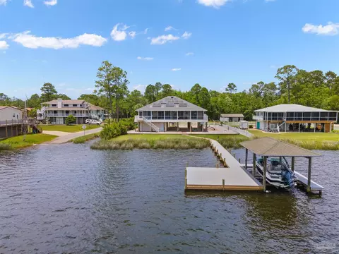 7803 Siesta Cv, Milton, FL 32583 photo 40