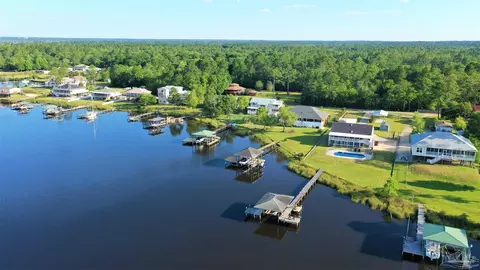 7803 Siesta Cv, Milton, FL 32583 photo 45