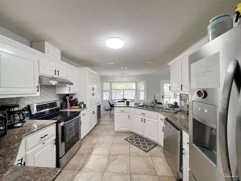 4814 Timber Ridge Dr, Pace, FL 32571 photo 17
