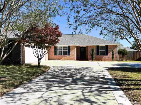 4814 Timber Ridge Dr, Pace, FL 32571