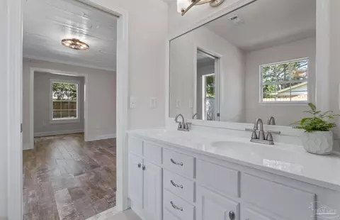 3912 Deerwood Cir, Pace, FL 32571 photo 20