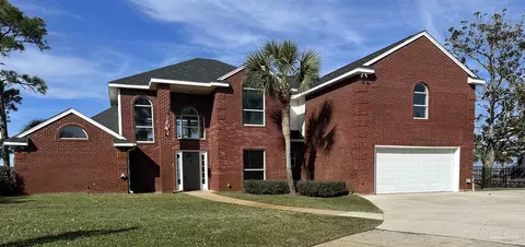 1610 Tahiti Dr, Gulf Breeze, FL 32563