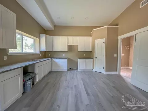 6488 Tracker Dr, Milton, FL 32583 photo 12