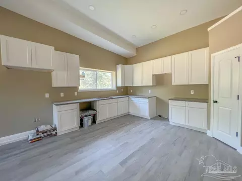 6488 Tracker Dr, Milton, FL 32583 photo 11