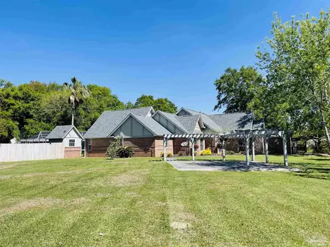 3342 Williamswood Dr, Pace, FL 32571 photo 1