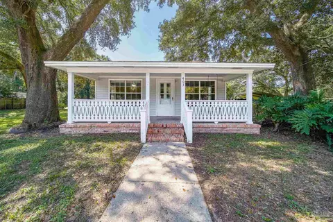 403 Palm Ct, Pensacola, FL 32505