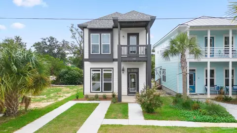 1503 W Wright St, Pensacola, FL 32502