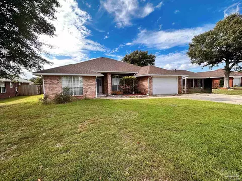 5240 Zachary Blvd, Pensacola, FL 32526