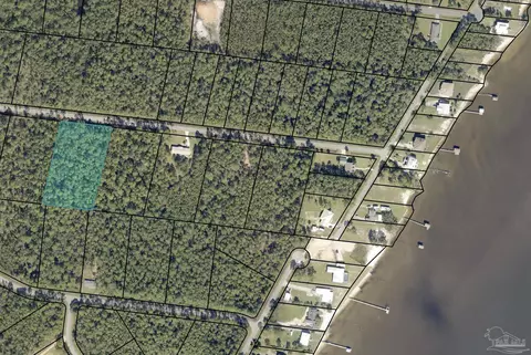 6591 Sea Breeze Ln, Milton, FL 32570