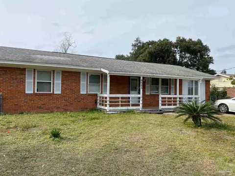 4685 Cyril Dr, Pace, FL 32571
