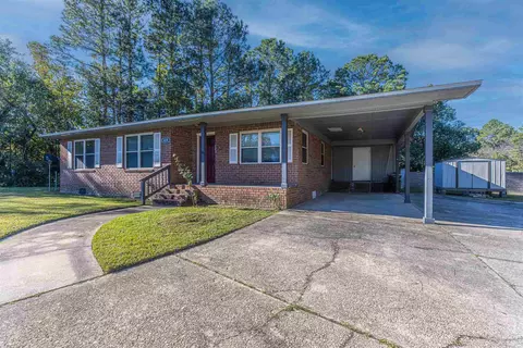 8274 Continental Ct, Pensacola, FL 32506