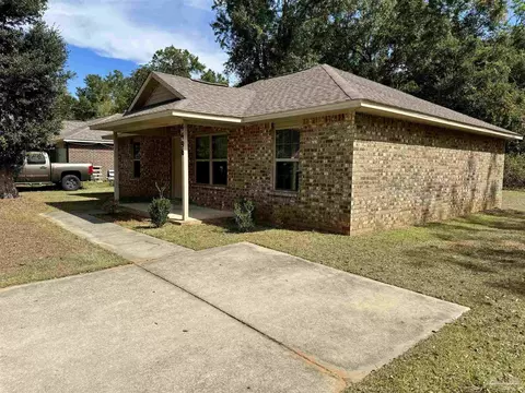4496 Edgewood Dr, Milton, FL 32583 photo 3