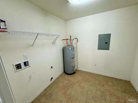4496 Edgewood Dr, Milton, FL 32583 photo 10