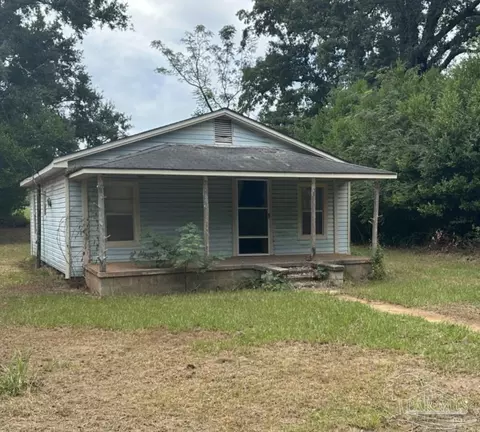 3997 Harrison Ave, Jay, FL 32565