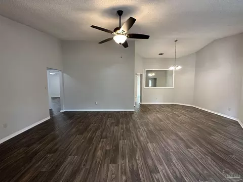 4815 Autumn Dr, Pace, FL 32571 photo 8