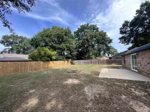 4815 Autumn Dr, Pace, FL 32571 photo 2