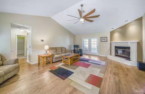 6944 Ellis Rd, Jay, FL 32565 photo 3
