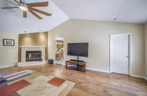 6944 Ellis Rd, Jay, FL 32565 photo 5