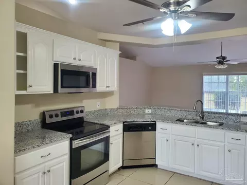 659 Griswold Rd, Jay, FL 32565 photo 5