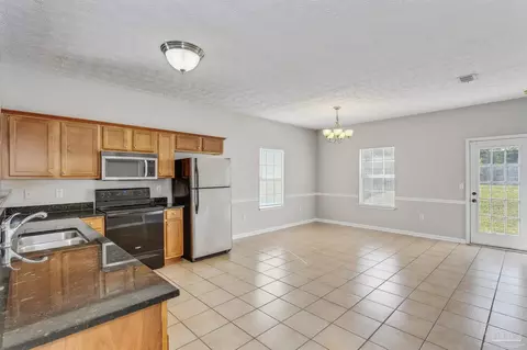 2484 S Lakeview Dr, Crestview, FL 32536 photo 7