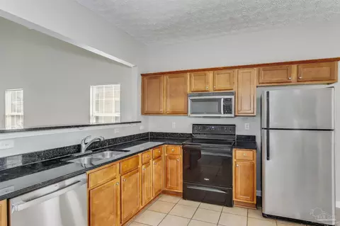 2484 S Lakeview Dr, Crestview, FL 32536 photo 11