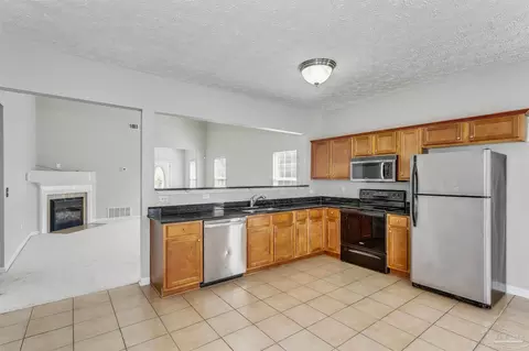 2484 S Lakeview Dr, Crestview, FL 32536 photo 10