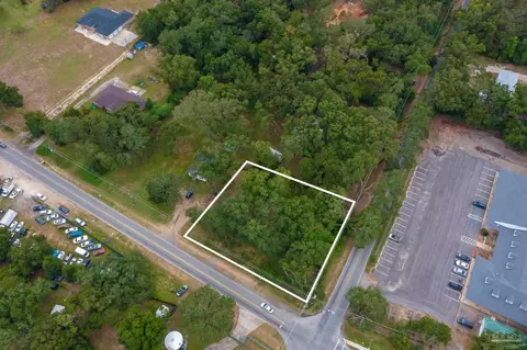 4929 Cerny Rd, Pensacola, FL 32526