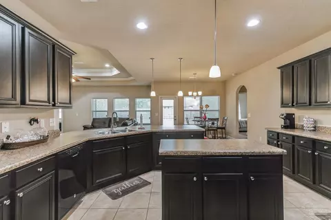 4672 Dupont Cir, Pace, FL 32571 photo 6