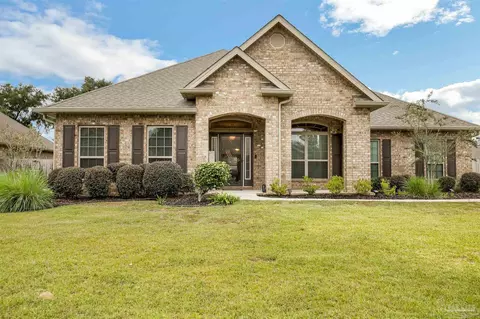 4672 Dupont Cir, Pace, FL 32571