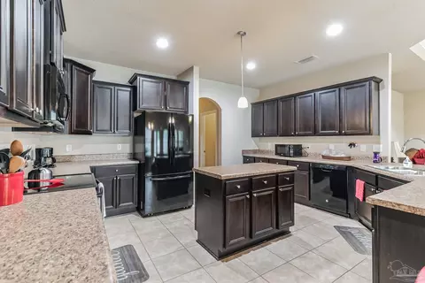 4672 Dupont Cir, Pace, FL 32571 photo 7