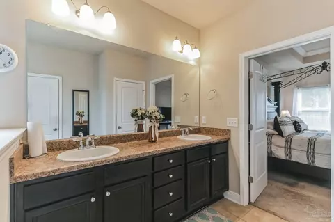 4672 Dupont Cir, Pace, FL 32571 photo 13