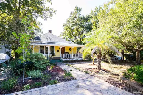 2903 E Jackson St, Pensacola, FL 32503