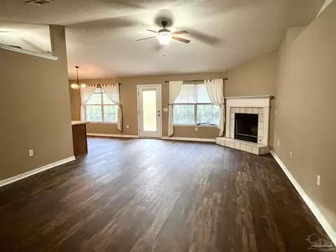 4830 Ribault Ln, Milton, FL 32570 photo 3