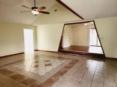 4352 Jernigan Rd, Pace, FL 32571 photo 4