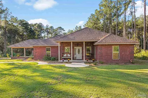 2565 Ten Mile Rd, Pace, FL 32571
