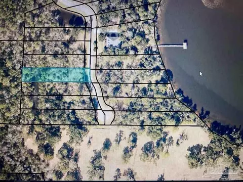 0 Old Bay Pointe Rd, Bagdad, FL 32530