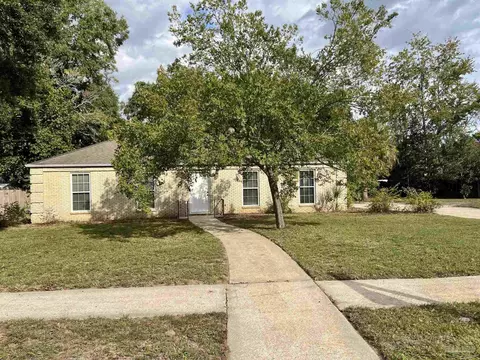 8100 Strasburg Rd, Pensacola, FL 32514