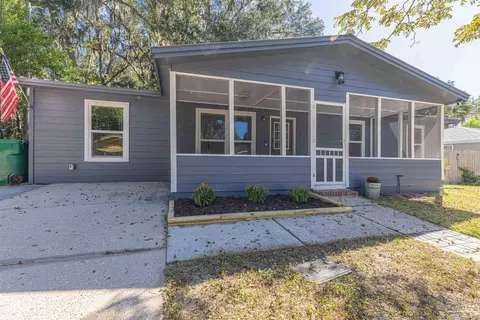 229 Palmetto Ave, Niceville, FL 32578