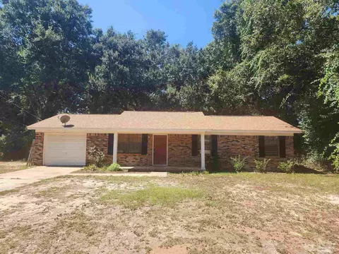 4839 Lynn Dr, Pace, FL 32571 photo 2