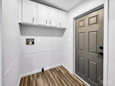 4477 Edgewood Dr, Milton, FL 32583 photo 14